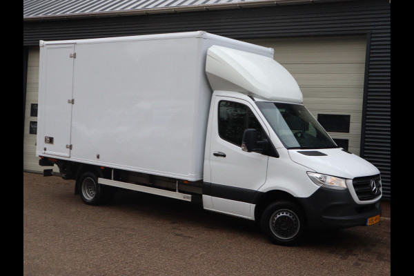 Mercedes-Benz Sprinter 515 CDI Euro 6 Automaat Bakwagen Laadklep - MBUX - Cruise
