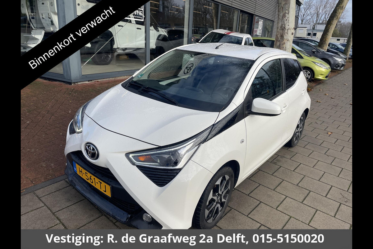 Toyota Aygo 1.0 VVT-i x-joy Apple Carplay/Android Auto | Climtae control | 1E eigenaar | Dealer onderhouden