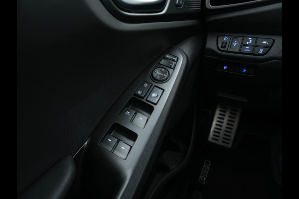 Hyundai IONIQ Premium EV 38 kWh {SOH-100%} Aut *HEATPUMP | LUXURY-LEATHER | FULL-LED | ADAPTIVE-CRUISE | KEYLESS | NAVI-FULLMAP | DAB | CAMERA | MEMORY-PACK | DIGI-COCKPIT | HEATED/VENTILATED-SEATS | CCS- FASTLOADER | PRIVACY-GLASS |