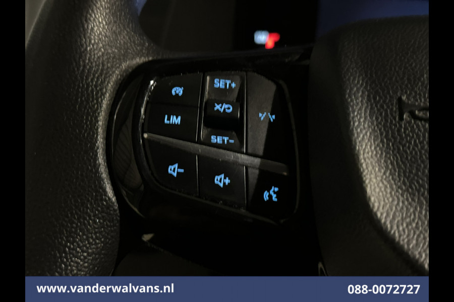 Ford Transit Custom 2.0 TDCI 136pk L2H1 Euro6 Airco | Camera | LED | Apple Carplay | Android Auto | Cruisecontrol Verwarmde voorruit, Parkeersensoren, Bijrijdersbank