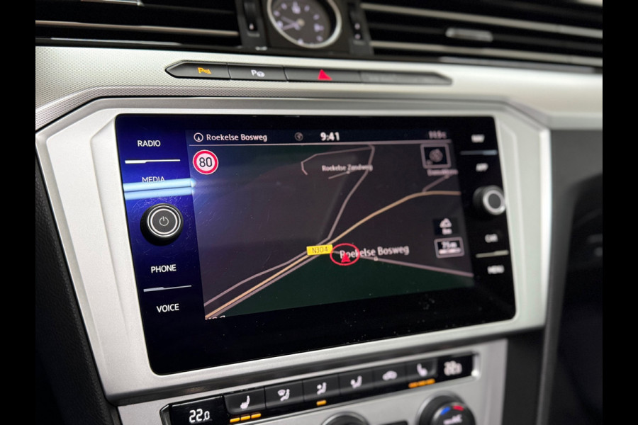 Volkswagen Passat Variant 1.4 TSI ACT Highline | Pano | Navi | Massagestoel | Camera | LED | Adaptive Cruise