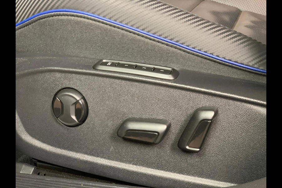 Volkswagen Golf 2.0 TSI R 4Motion | IQ LIGHTS | PANO | LEDER | CAMERA | HARMAN KARDON