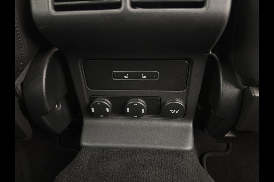 Jaguar F-Pace 2.0 Portfolio Black-line AWD 25d (INCL-BTW) Aut. *PANO | HEAD-UP | LUXURY-LEATHER | BLIND-SPOT | MERIDIAN-SOUND | HEATED-SPORTSEATS | NAVI-FULLMAP | KEYLESS | CAMERA | ECC | CARPLAY | SHIFT-PADDLES | PDC | LANE-ASSIST | ...