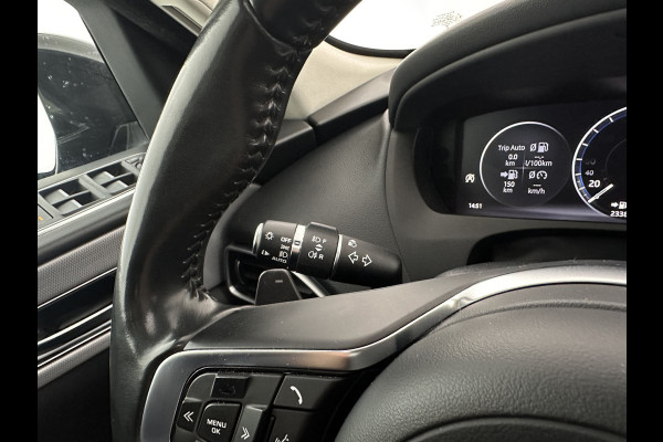 Jaguar F-Pace 2.0 Portfolio Black-line AWD 25d (INCL-BTW) Aut. *PANO | HEAD-UP | LUXURY-LEATHER | BLIND-SPOT | MERIDIAN-SOUND | HEATED-SPORTSEATS | NAVI-FULLMAP | KEYLESS | CAMERA | ECC | CARPLAY | SHIFT-PADDLES | PDC | LANE-ASSIST | ...