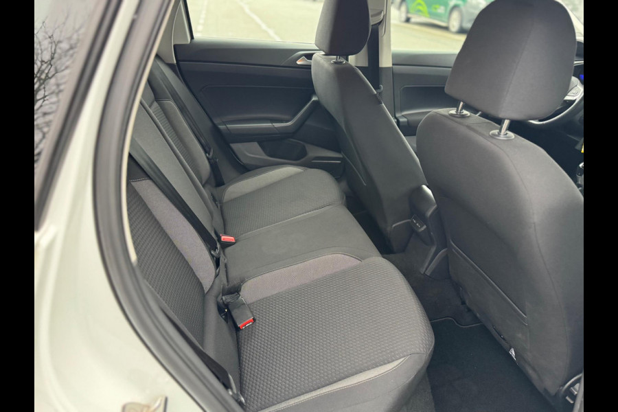 Volkswagen Polo 1.0 MPI Polo Led Navigatie APPLE Carplay facelift