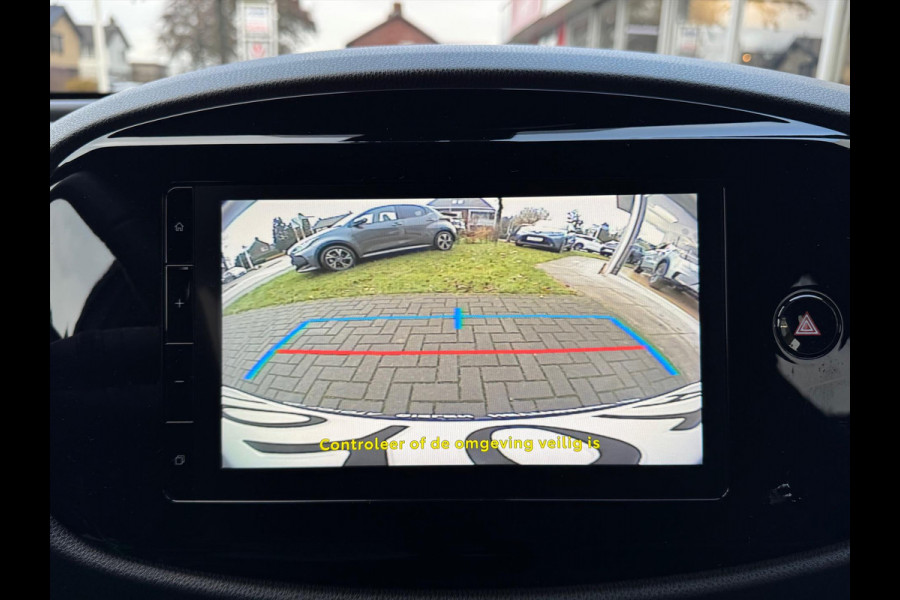 Toyota Aygo X 1.0 VVT-i MT Pulse Bi-tone | Juniper blue, 17 inch, Privacy glass, Apple CarPlay/Android auto, Airconditioning, Parkeercamera