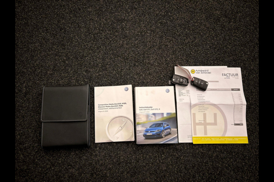 Volkswagen Golf 1.0 TSI Comfortline Business Automaat Carplay Adaptieve-cruise Climate-control