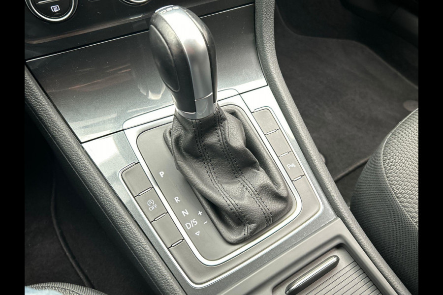 Volkswagen Golf 1.0 TSI Comfortline Business Automaat Carplay Adaptieve-cruise Climate-control