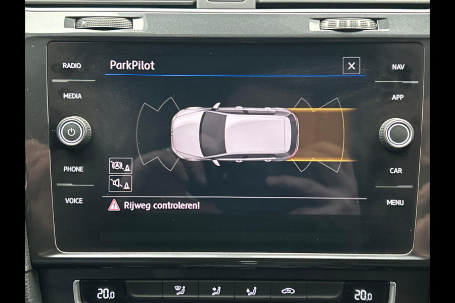 Volkswagen Golf 1.0 TSI Comfortline Business Automaat Carplay Adaptieve-cruise Climate-control