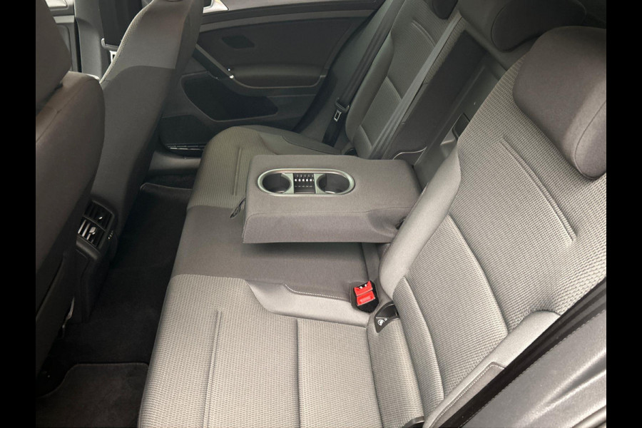 Volkswagen Golf 1.0 TSI Comfortline Business Automaat Carplay Adaptieve-cruise Climate-control