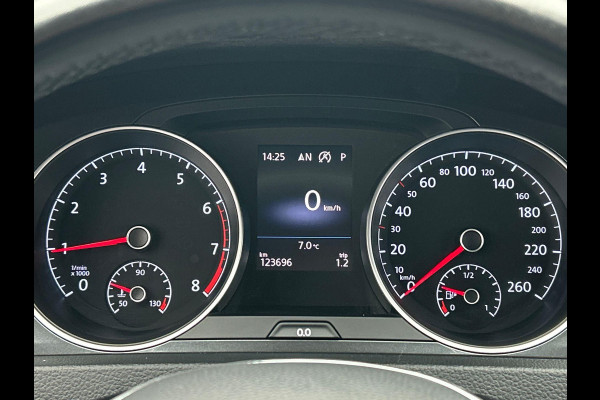 Volkswagen Golf 1.0 TSI Comfortline Business Automaat Carplay Adaptieve-cruise Climate-control