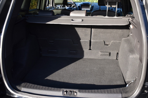 Ford Kuga 150PK EcoBoost ST-LINE SPORT CAMERA/TREKHAAK/SONY-AUDIO