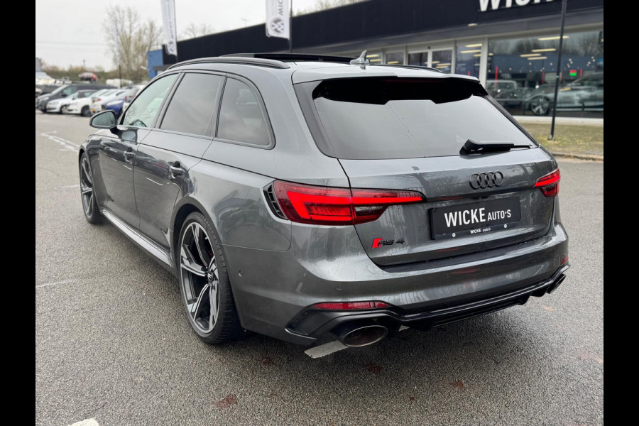 Audi A4 Avant 2.9 TFSI RS 4 quattro 450PK B&O 3D Pano Carbon Massage Leder