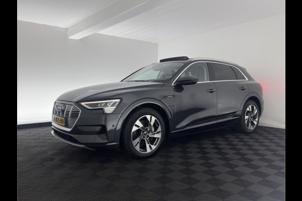 Audi e-tron 55 quattro Business edition Plus 95 kWh [ 3-Fase ] {SOH-88%} (INCL-BTW) *PANO | LUXURY-LEATHER | ADAPTIVE-CRUISE | FULL-LED | DIGI-COCKPIT | KEYLESS | MEMORY-PACK | CAMERA | NAVI-FULLMAP | SHIFT-PADDLES | DAB+ | COMFORT-SEATS | 20''ALU*