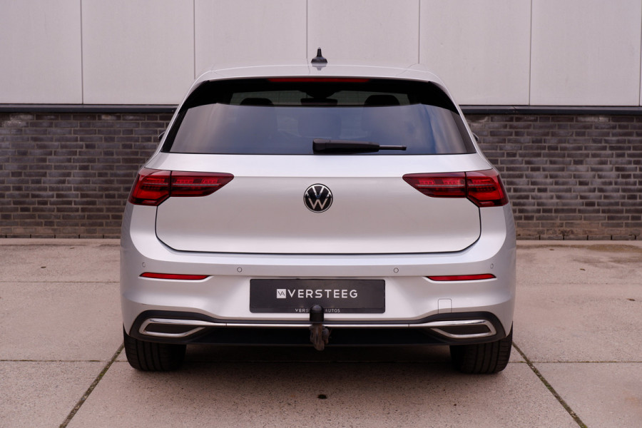 Volkswagen Golf 1.4 eHybrid Style PHEV | Elek. Trekhaak | Q-Light | Carplay | Memory | Navi | Sfeerverlichting