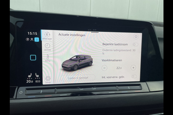 Volkswagen Golf 1.4 eHybrid Style PHEV | Elek. Trekhaak | Q-Light | Carplay | Memory | Navi | Sfeerverlichting