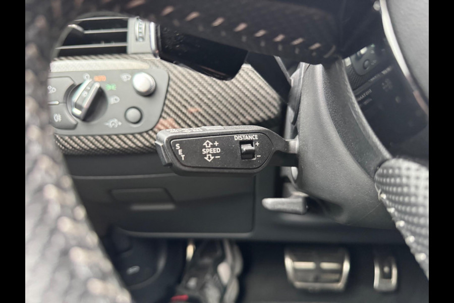 Audi A4 Avant 2.9 TFSI RS 4 quattro 450PK B&O 3D Pano Carbon Massage Leder