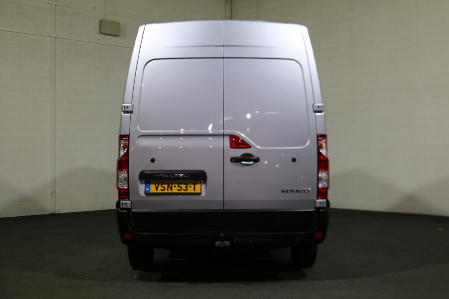 Renault Master 2.3 dCi 135pk L2 H2 Work Edition Airco Navigatie Camera