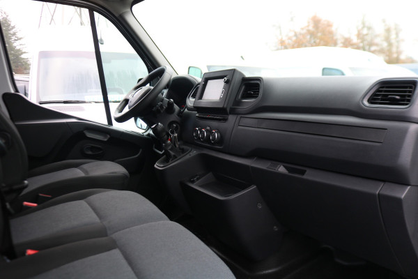 Renault Master 2.3 dCi 135pk L2 H2 Work Edition Airco Navigatie Camera