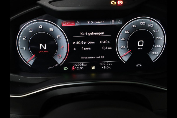 Audi A6 Avant 40 TFSI S edition 204pk | Panoramadak |Verwarmbare voorstoelen | 19'Lichtmetalen velgen |  Parkeercamera |