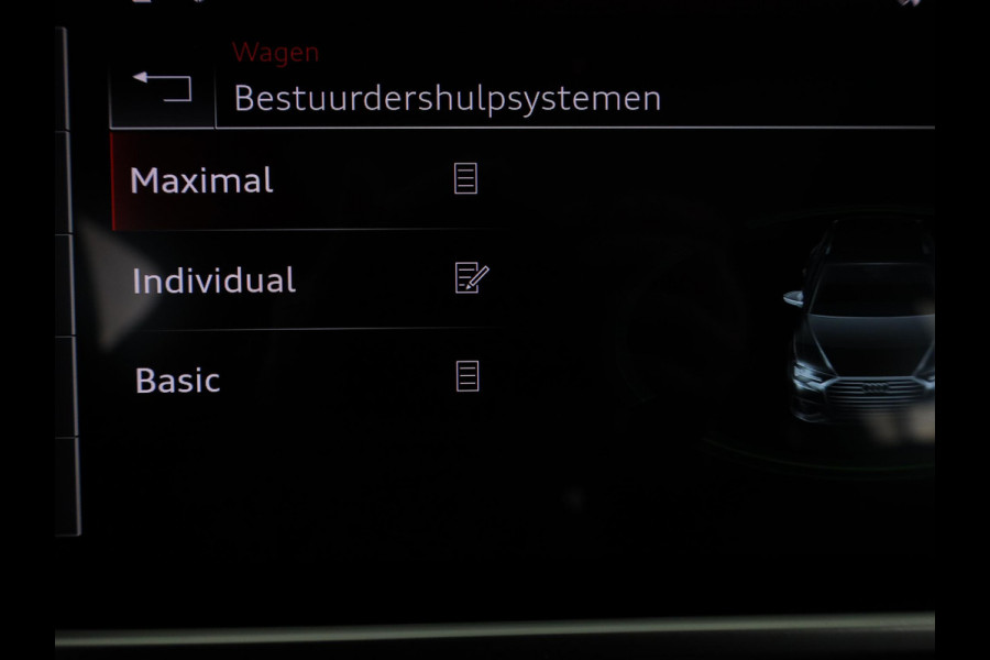 Audi A6 Avant 40 TFSI S edition 204pk | Panoramadak |Verwarmbare voorstoelen | 19'Lichtmetalen velgen |  Parkeercamera |