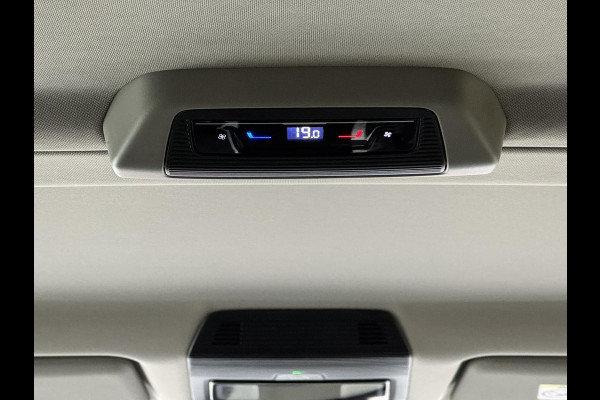Volkswagen Multivan 1.4 eHybrid L2H1 Life Automaat Climate control Cruise control Navigatie Apple / Android