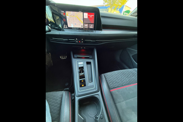 Volkswagen Golf 2.0 TSI GTI Clubsport 45 jahre Akrapovic Nurburgring Harman - Parelmoer wit