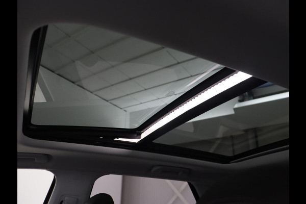 Peugeot 3008 1.6 HYbrid 225 Allure | Panoramadak | Stoelverwarming | Camera | Carplay | Memory | Full LED | Navigatie | Massage | Half leder | PHEV | Plug In