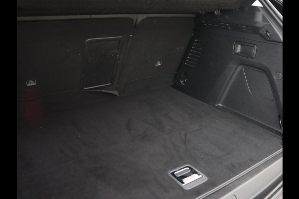 Peugeot 3008 1.6 HYbrid 225 Allure | Panoramadak | Stoelverwarming | Camera | Carplay | Memory | Full LED | Navigatie | Massage | Half leder | PHEV | Plug In