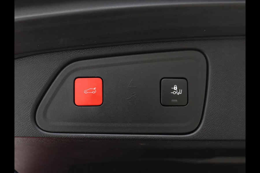 Peugeot 3008 1.6 HYbrid 225 Allure | Panoramadak | Stoelverwarming | Camera | Carplay | Memory | Full LED | Navigatie | Massage | Half leder | PHEV | Plug In