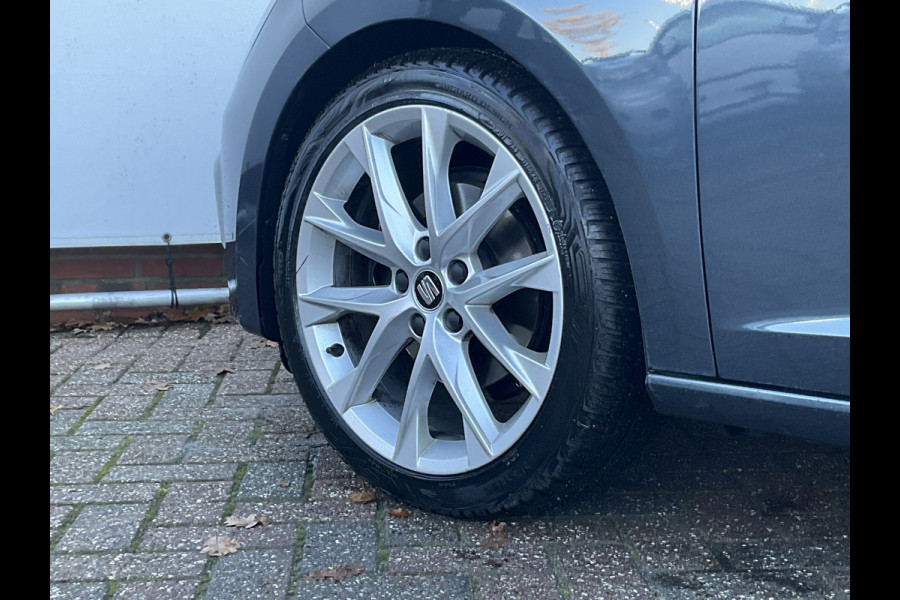 Seat Leon ST 1.5 TSI FR Business Intense Camera Carplay DAB Keyless Adapt.Cruise Voll.Onderhouden!