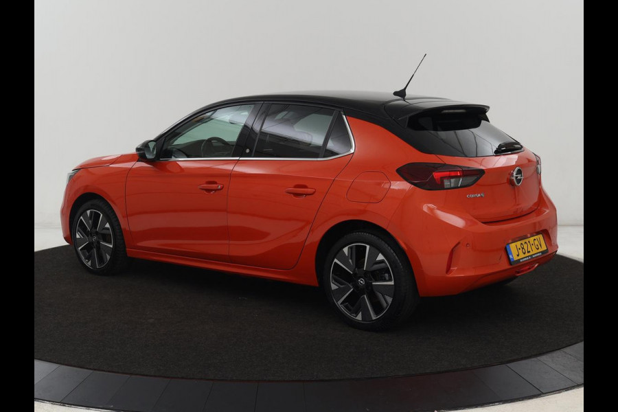 Opel CORSA-E Elegance 50 kWh | Stoelverwarming | Carplay | Navigatie | Stuurverwarming | Parkeerhulp | Climate control | Full LED | Keyless | 17'' lichtmetalen velgen