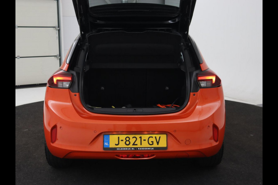 Opel CORSA-E Elegance 50 kWh | Stoelverwarming | Carplay | Navigatie | Stuurverwarming | Parkeerhulp | Climate control | Full LED | Keyless | 17'' lichtmetalen velgen