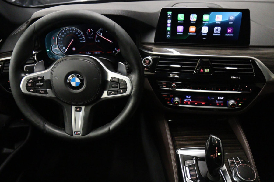 BMW 5 Serie 520d High Executive PANO/CARPLAY/SVEER/360CAM/VOL