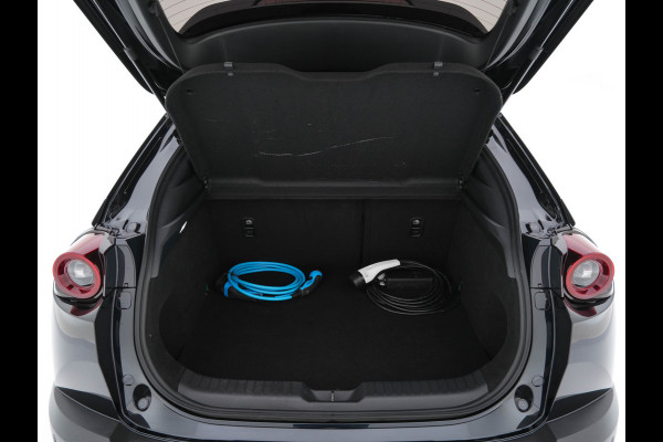 Mazda MX-30 e-SkyActiv EV 145 Advantage 36 kWh ( Fase-3 ) {SOH-100%} Aut. *HEAD-UP | ADAPTIVE-CRUISE | BLIND-SPOT | FULL-LED | HEATED-COMFORTSEATS | CAMERA | KEYLESS | DAB+ | DIGI-COCKPIT | SHIFT-PADDLES | NAVI-FULLMAP | ECC | PRIVACY-GLASS | PDC | 18''ALU*