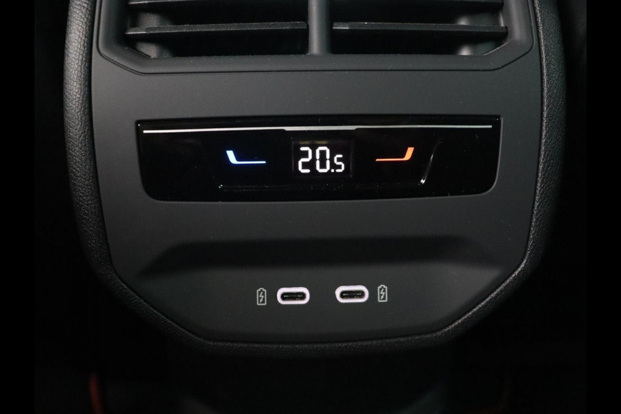 CUPRA Formentor 1.4 e-Hybrid VZ | 245pk | Stoelverwarming | Carplay | Camera | Adaptive cruise | Navigatie | Keyless | Memory | Sfeerverlichting | Full LED | 19'' | PHEV | Plug In