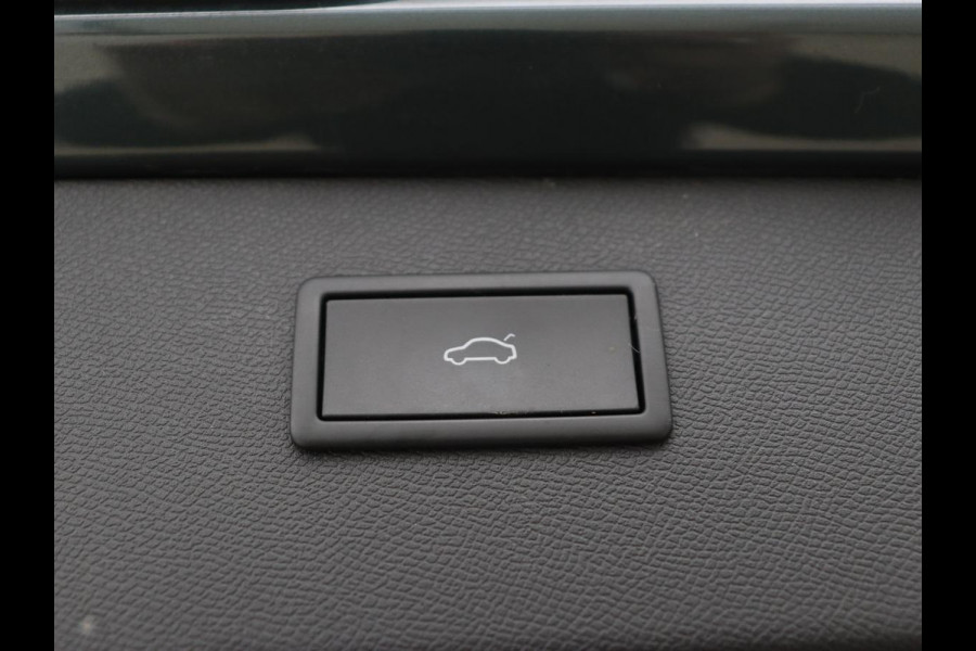 CUPRA Formentor 1.4 e-Hybrid VZ | 245pk | Stoelverwarming | Carplay | Camera | Adaptive cruise | Navigatie | Keyless | Memory | Sfeerverlichting | Full LED | 19'' | PHEV | Plug In