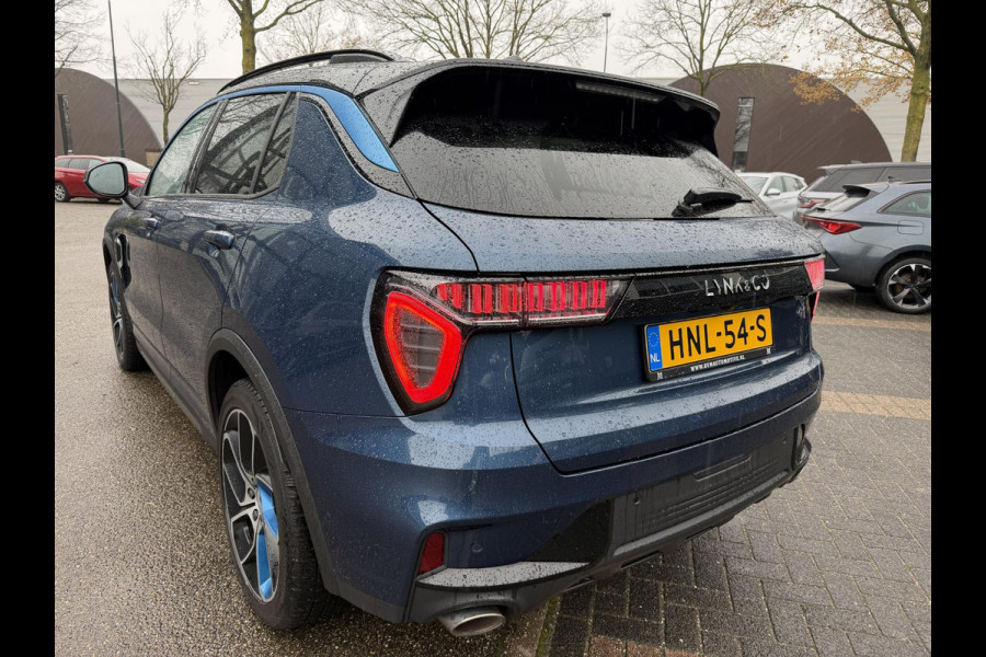 Lynk & Co 01 1.5 PHEV PLUG-IN HYBRIDE | COMPLETE AUTO | ELEKTRISCH PANORAMADAK | FULL OPTIONS | RIJKLAAR GELEVERD 12 MND BOVAG GARANTIE |