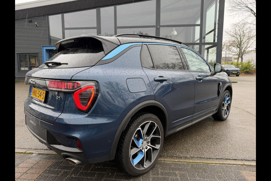 Lynk & Co 01 1.5 PHEV PLUG-IN HYBRIDE | COMPLETE AUTO | ELEKTRISCH PANORAMADAK | FULL OPTIONS | RIJKLAAR GELEVERD 12 MND BOVAG GARANTIE |