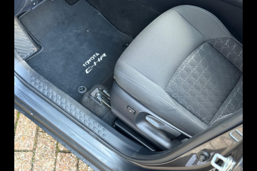 Toyota C-HR 1.8 Hybrid Style 2021 AUT NAVI CLIMA CAMERA BTW!