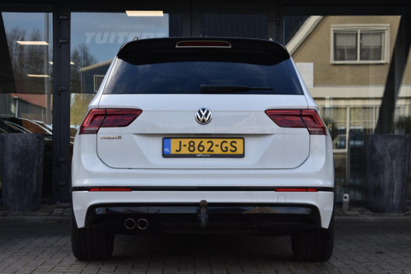 Volkswagen Tiguan 1.5 TSI ACT Highline | R-LINE | BLACK STYLE | TREKHAAK | VIRTUAL | STOELVERWARMING | NAP | DEALER ONDERHOUDEN