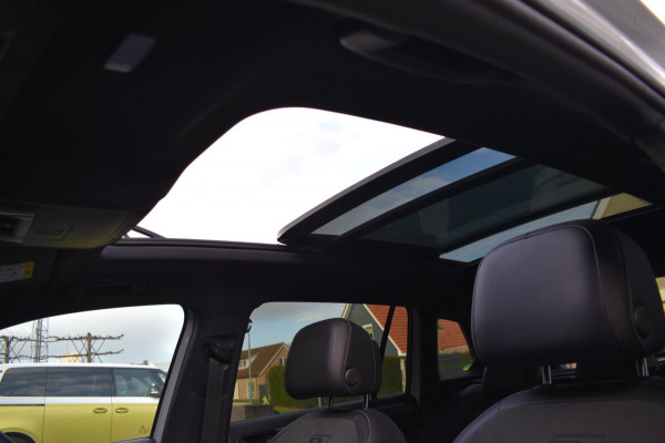 Volkswagen Tiguan 1.5 TSI ACT Highline | R-LINE | BLACK STYLE | TREKHAAK | VIRTUAL | STOELVERWARMING | NAP | DEALER ONDERHOUDEN