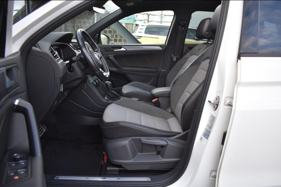 Volkswagen Tiguan 1.5 TSI ACT Highline | R-LINE | BLACK STYLE | TREKHAAK | VIRTUAL | STOELVERWARMING | NAP | DEALER ONDERHOUDEN