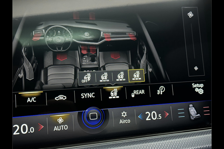 Volkswagen Touareg R 3.0 TSI 462PK E-Hybrid | Luchtvering | Puglia Leder | Panorama | ACC | Trekhaak | 22'' | Stoelventilatie | Nachtzicht | Head-Up | Standkachel | Ergo-Comfort | Sfeerverlichting | 4-Zone Clima | Stuurverwarming | Black-Optic | Dodehoek | Lane-Assist | Carplay | Draadloos Laden | BOVAG Garantie |