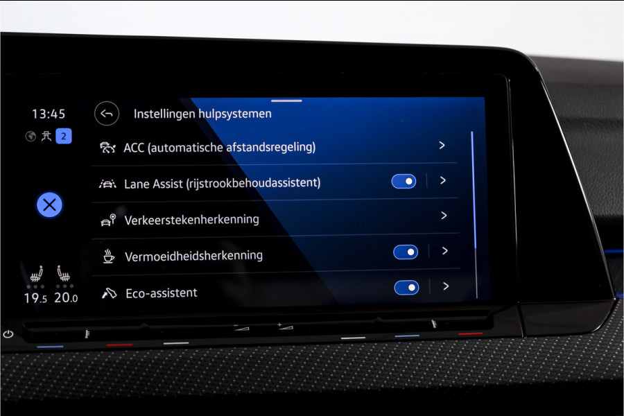 Volkswagen Golf Variant 1.5 eTSI 150 PK R-Line - Automaat | S/K- Panodak | Dig. Cockpit | Adapt. Cruise | PDC | Camera | NAV + App. Connect | ECC | Afn. Trekhaak | LM 18" |