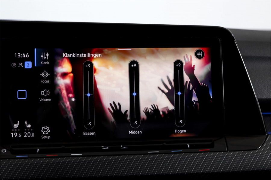 Volkswagen Golf Variant 1.5 eTSI 150 PK R-Line - Automaat | S/K- Panodak | Dig. Cockpit | Adapt. Cruise | PDC | Camera | NAV + App. Connect | ECC | Afn. Trekhaak | LM 18" |