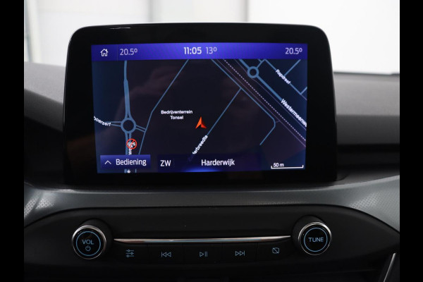 Ford Focus 1.0 EcoBoost Active | Panoramadak | Trekhaak | Stoel & stuurverwarming | B&O Sound | Carplay | Navigatie | Full LED | Keyless | Comfortstoelen | Climate control | Parkeerhulp
