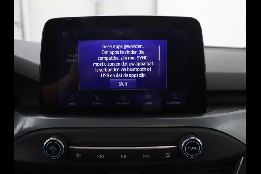 Ford Focus 1.0 EcoBoost Active | Panoramadak | Trekhaak | Stoel & stuurverwarming | B&O Sound | Carplay | Navigatie | Full LED | Keyless | Comfortstoelen | Climate control | Parkeerhulp