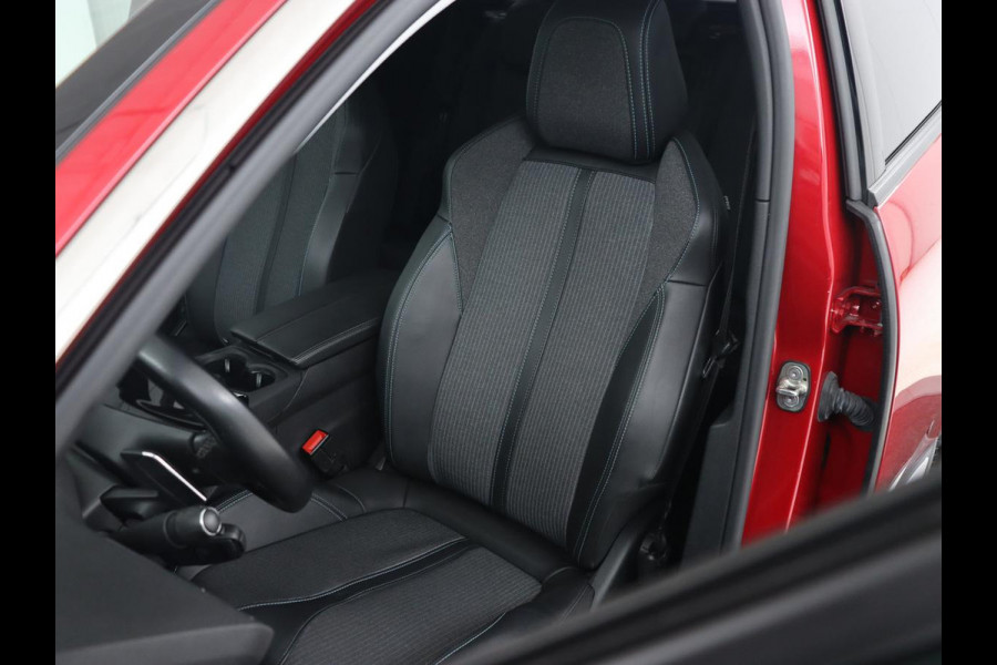 Peugeot 3008 1.6 HYbrid 225 Allure | Trekhaak | Camera | Half leder | Full LED | DAB | Parkeerhulp | Cruise control | Bluetooth | Climate control | PHEV | Plug In