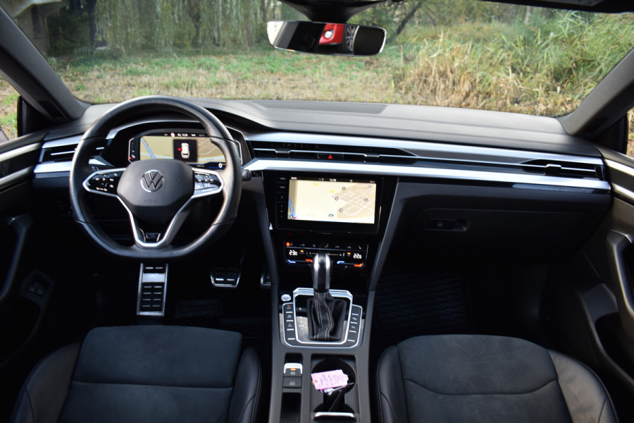 Volkswagen Arteon Shooting Brake eHYBRID 218PK DSG R-LINE BUSINESS+ VIRTUAL/CAMERA/VELOURS